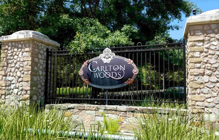 Carlton Woods Entrance Gate