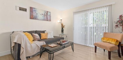 520 Sandalwood Pl Unit #9, Escondido