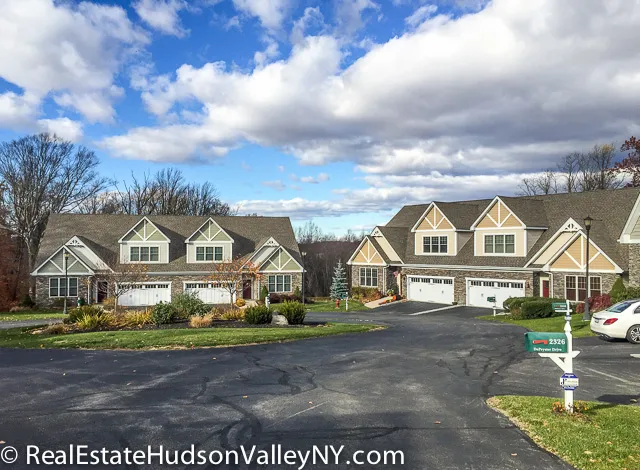Yorktown Townhouses for Sale