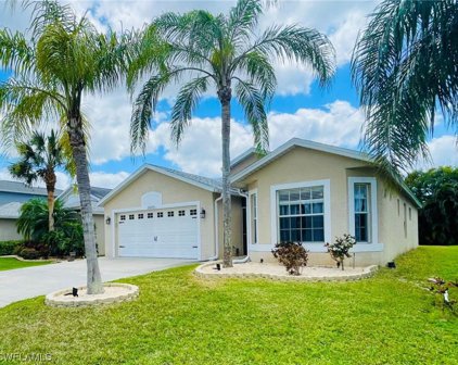21572 Brixham Run  Loop, Estero