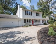 2412 Cedar   Lane, Vienna image