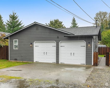 313 S Indiana Avenue, Granite Falls