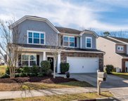 1101 Wainscott  Drive, Waxhaw image