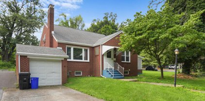 2107 Rudy Rd, Harrisburg