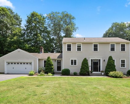 11 Old Coach Road, Wilbraham