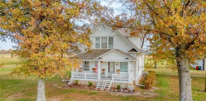687 NW State Route 131 Highway, Holden