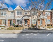 3751 Cherry Creek Ln, Sterling Heights image