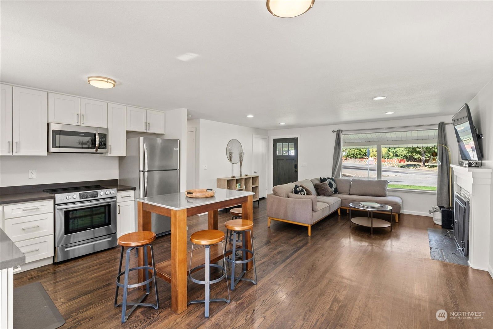 4343 S 254th Street, Kent, WA 98032