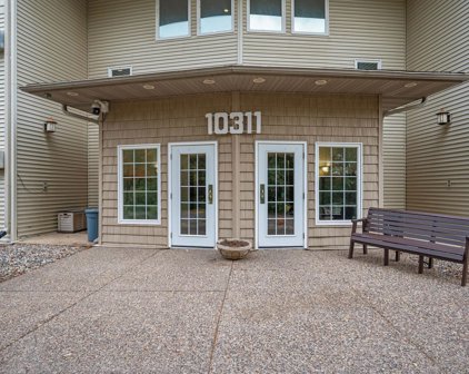 10311 Cedar Lake Road Unit #117, Minnetonka