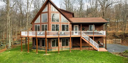 525 Shenandoah Valley Dr, Front Royal