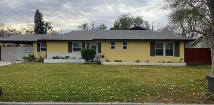 4594     Luther Street, Riverside