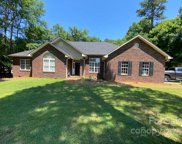 105 Digh  Circle, Mooresville image