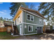 8864 NE RUSSELL PL, Portland image