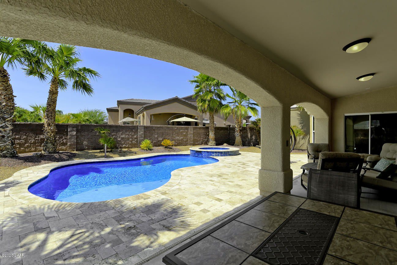 675 Grand Island Dr, Lake Havasu City MLS 1012692 »» Call/Text