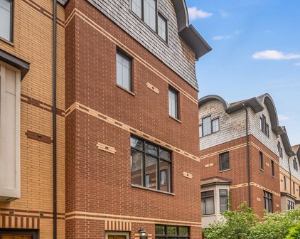 1024 Alexander Lane, Oak Park