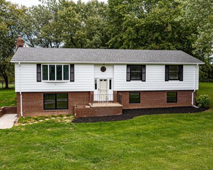 36860 N Fork   Road, Purcellville