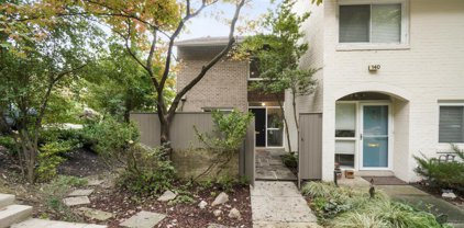142 New Mark Esplanade, Rockville