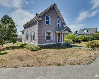 1232 E Marine View Drive, Everett