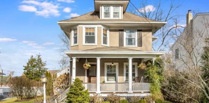 32 Orchard Rd, Chatham Boro
