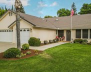 260 Dovewood Circle, Reedley image