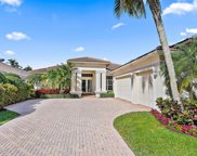 102 Chasewood Circle, Palm Beach Gardens image