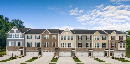 308 Pemberton Park Ln, Frederick