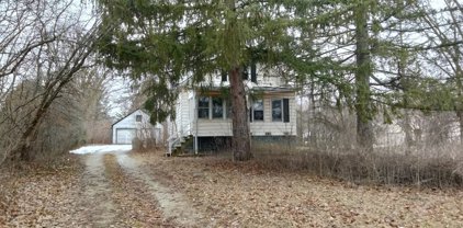 6624 S Richmond Avenue, Willowbrook
