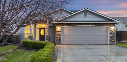 3158 S Featherly Way, Boise
