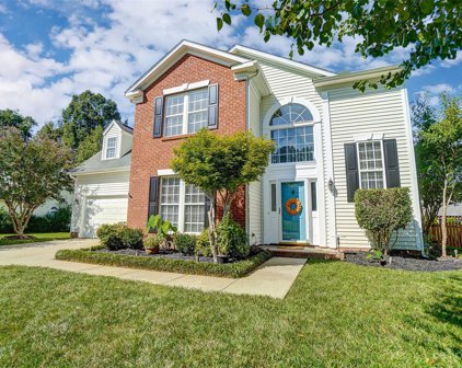 8021 Sheckler  Lane, Matthews
