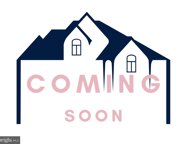5921 Crossin Ct, Burke image