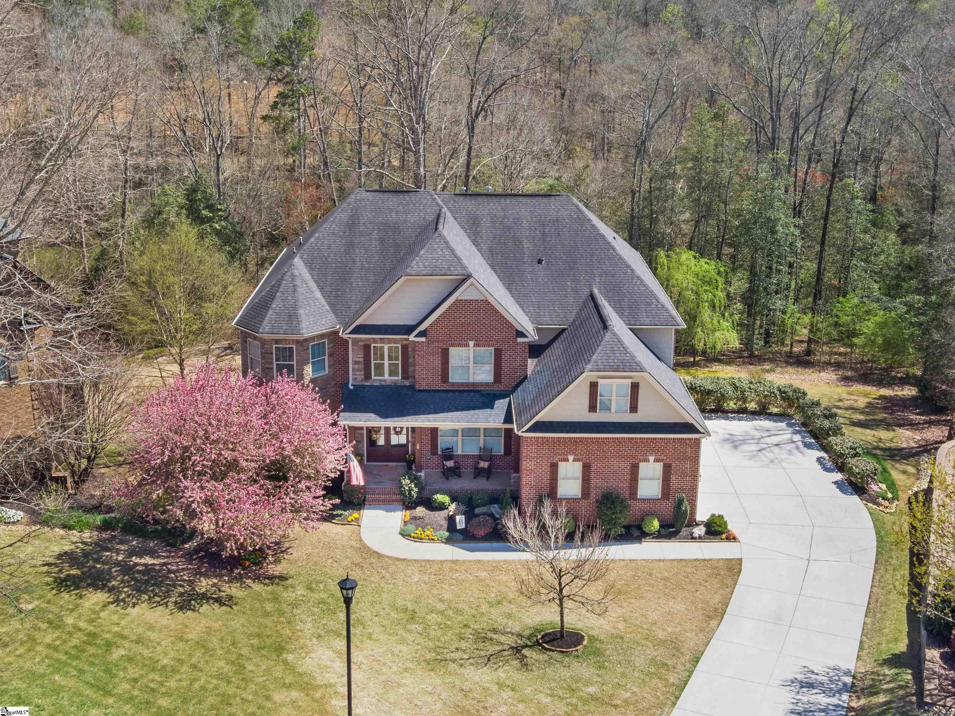 28 Chestnut Springs Court, Greer Home for Sale Tuxedo Park Real Estate