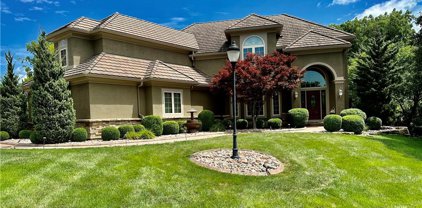 8035 N Mastern Avenue, Parkville