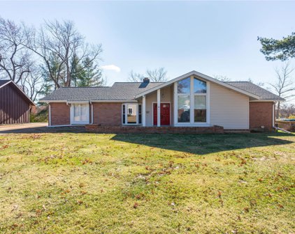 408 Kingridge  Drive, Ballwin