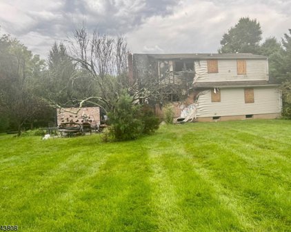 667 Hillsborough Rd, Hillsborough Twp.