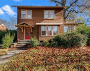 130 Ocanoe Place, Hampton West image