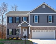 1746 Lakefield Drive, Clemmons image