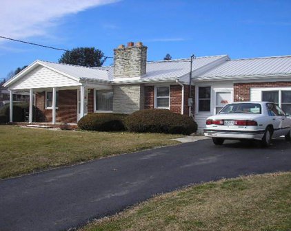 849 Sunset Drive, Chilhowie