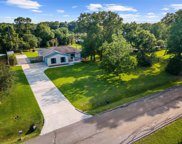 2657 Loganberry Circle, Seabrook image