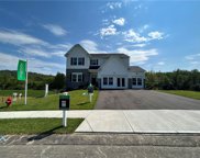 100 Oak Creek Drive, Buffalo Twp - But image