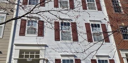 170 Mill Green Ave Unit #200, Gaithersburg