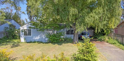 18412 12th Avenue NE, Shoreline