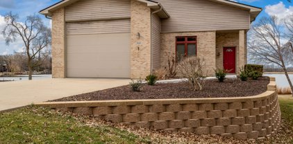 210 Candlewick Drive, Poplar Grove