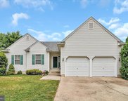 10 Roslyn   Drive, Delran image