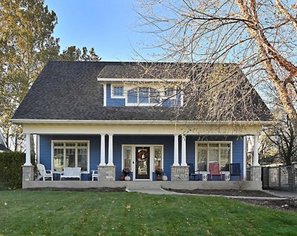 622 Gardner Street, Wayzata