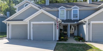 6032 NE MOONSTONE Drive, Lee's Summit