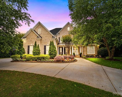 1240 Waynewood  Drive, Waxhaw