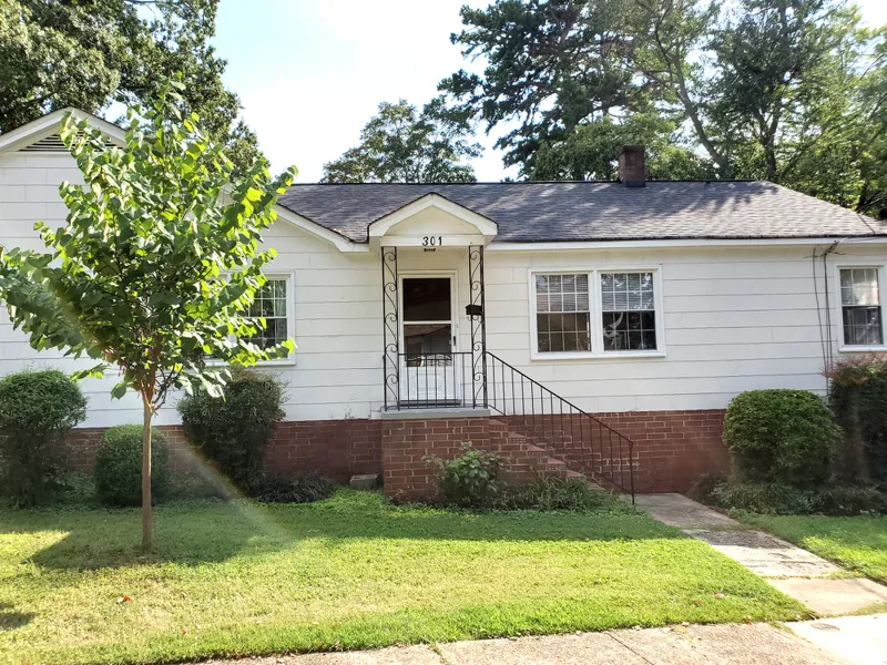 2115 Lombardy Circle