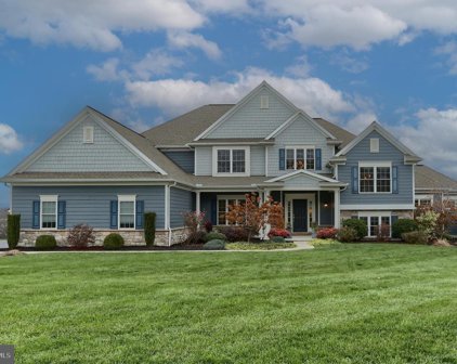 153 Willow Creek Ln, Hummelstown