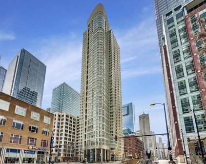 345 N La Salle Drive Unit #4201, Chicago