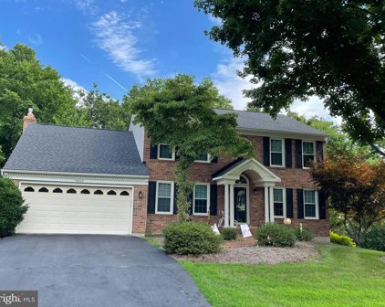 15322 Jordans Journey Dr, Centreville